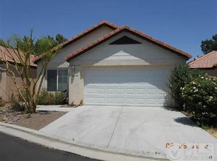 11579 Park Ln, Apple Valley, CA 92308