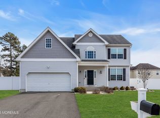 26 Aristocrat Way, Jackson, NJ 08527