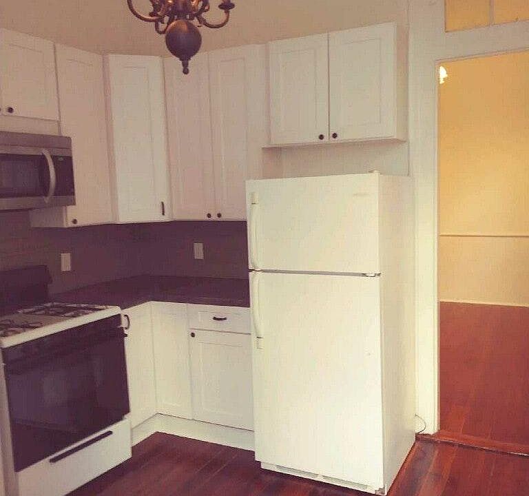 1st image of 438 Marigny St