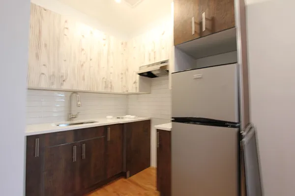 Rented by Prime Block Realty, LLC | media 3