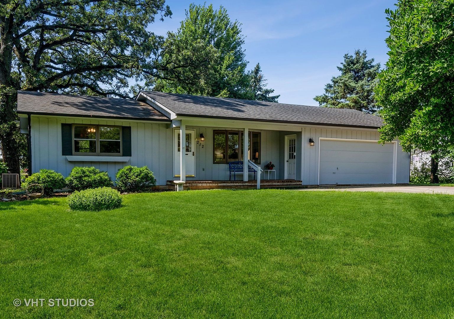 212 Oak St, Big Rock, IL 60511 Zillow