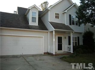 109 Wellspring Dr, Holly Springs, NC 27540