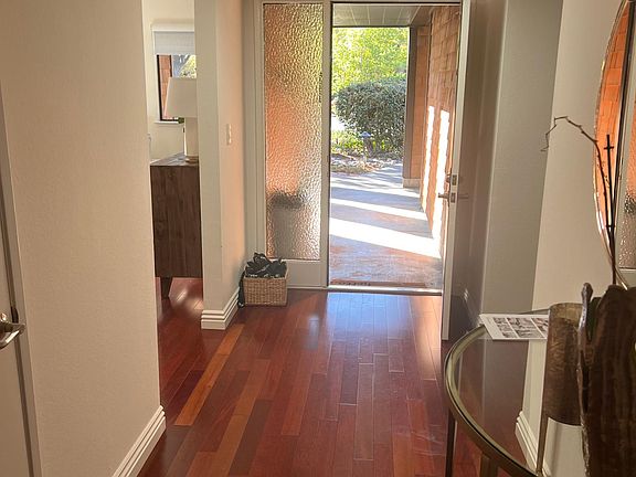 3rd image of 531 Thain Way