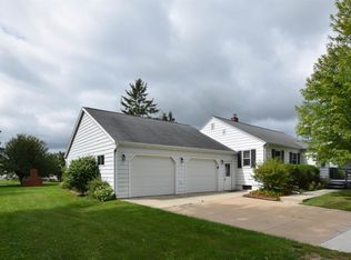 3100 Manitowoc Rd, Green Bay, WI 54311