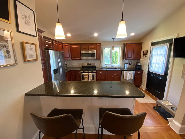 130 E Marshall Ave — Photo 13