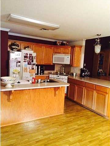 2nd image of 307 Seven Arpents Rd