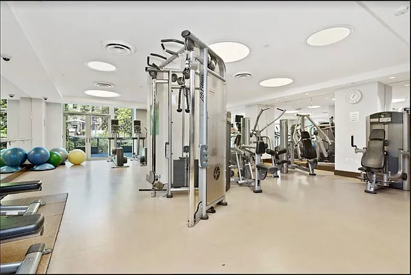 Rented by (Legacy) Elegran | media 30