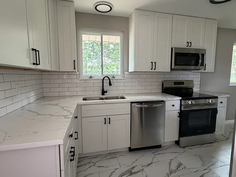 613 School St — Photo 4