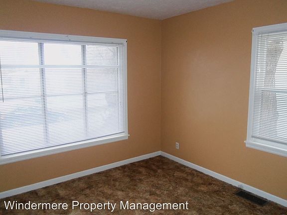 3rd image of 613 Balm St