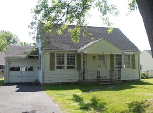 21 Rose Ct, Cohoes, NY 12047