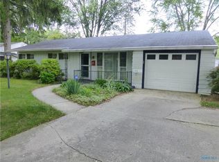 3054 Elmview Dr, Toledo, OH 43613