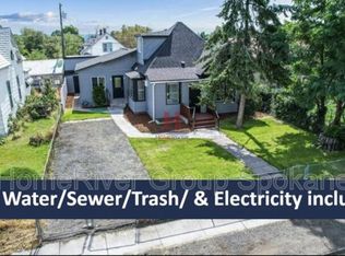 1014 E Courtland Ave UNIT B, Spokane, WA 99207