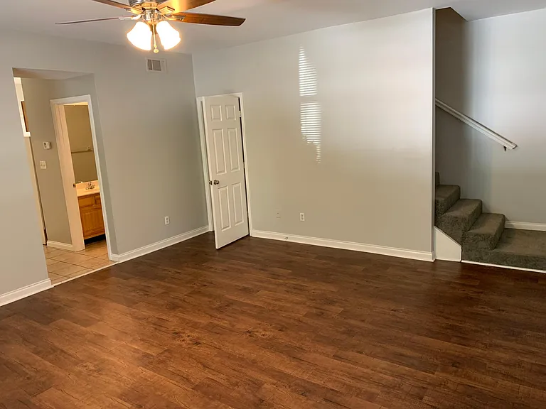 508 Dunaway St — Photo 5