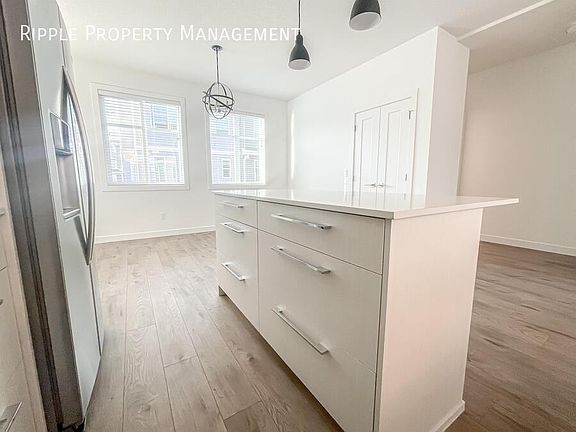 5th image of 50 Cornerstone Cir NE #606