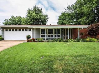 4936 Broad Oak Dr, Saint Louis, MO 63128