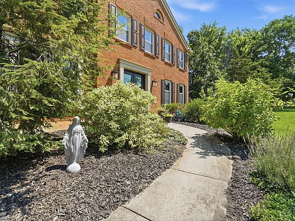 3rd image of 11491 Gideon Ln