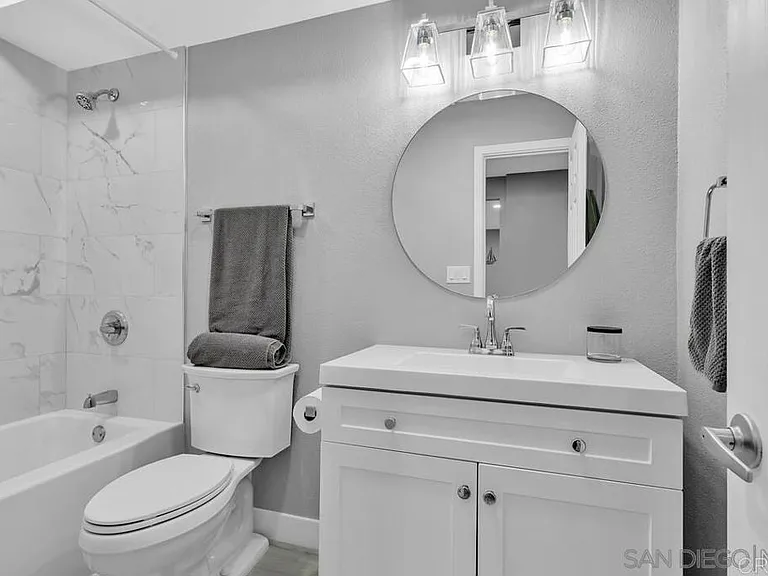 1111 Seacoast Dr #8 — Photo 11
