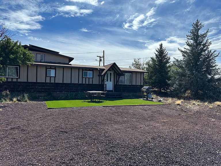 1949 Daggs Cir — Photo 21