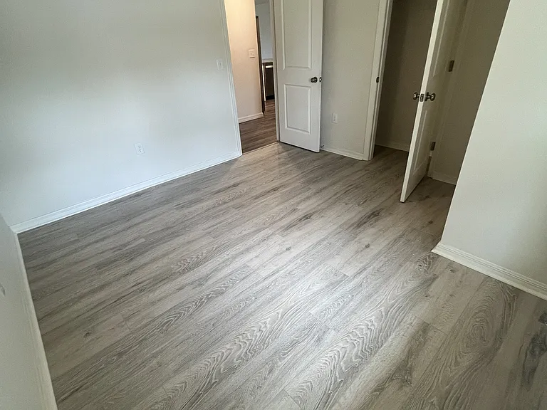 9114 Aegean Cir — Photo 24