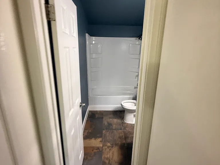 9712 Saint George St — Photo 30