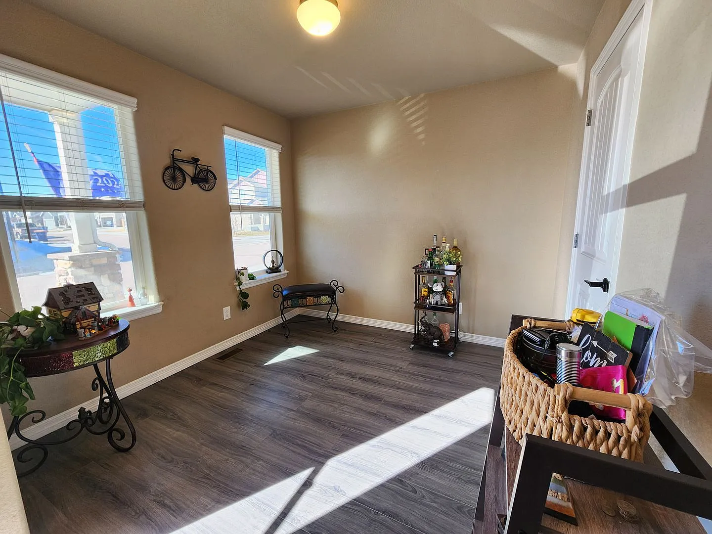 4 Bed 3 Bath in Lorson Ranch!! — Photo 3
