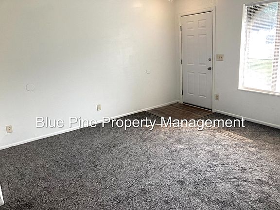3rd image of 335 E 15th St Unit 4