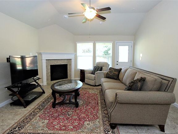 3rd image of 9973 Boulder Bend Ln