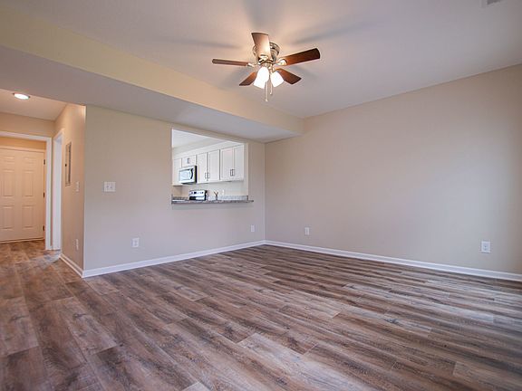 2nd image of 2068 Tynewood Dr