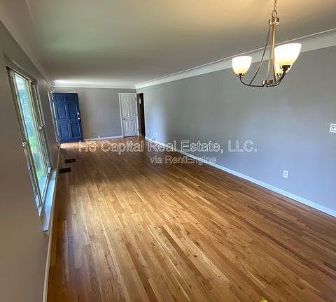 3rd image of 2301 Saint Bernard Ave