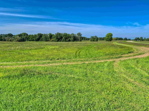 24-132 Lake Carroll Blvd, Lanark, IL 61046