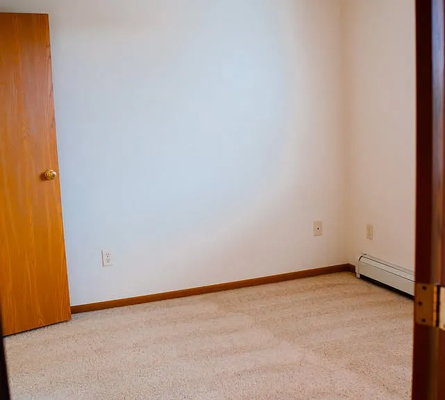 N3932 Washington Ave #8 — Photo 17