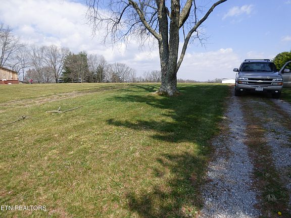 4th image of 817 Hillendale Rd