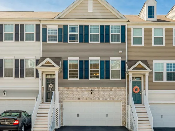 1702 Beacon Ln, Warrington, PA 18976