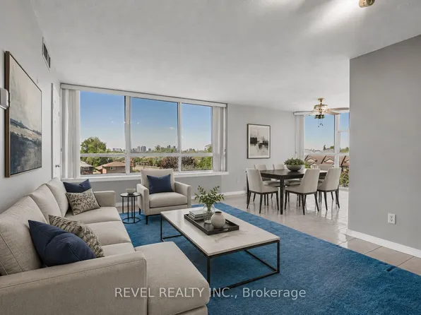 1360 Rathburn Rd E #403, Mississauga, ON L4W 4H4
