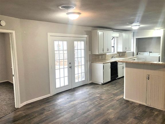 2nd image of 6010 Orlando Ave