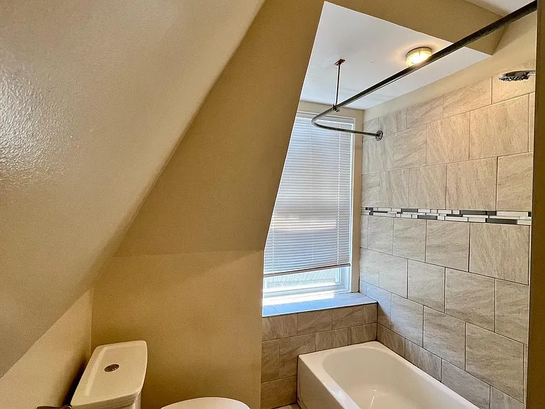 928 N 63rd St #1 — Photo 11