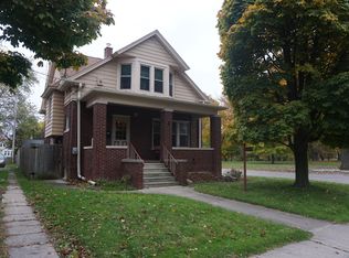 6833 22nd Ave, Kenosha, WI 53143