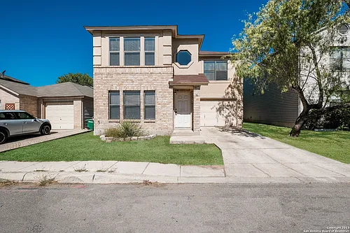 86 McLennan Oak Photo 1