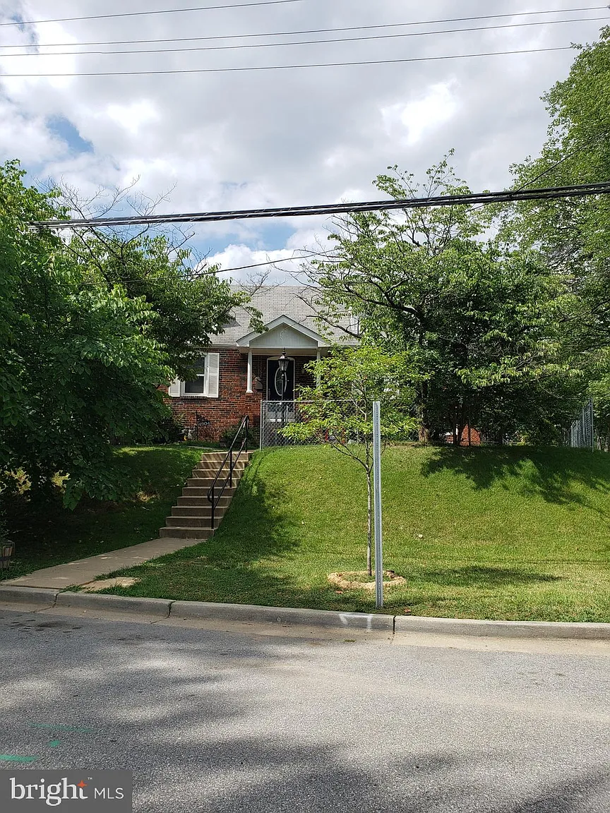 4904 Blackfoot Rd photo 1
