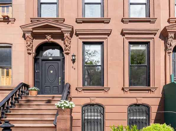 29 Clifton Place image 1 of 12