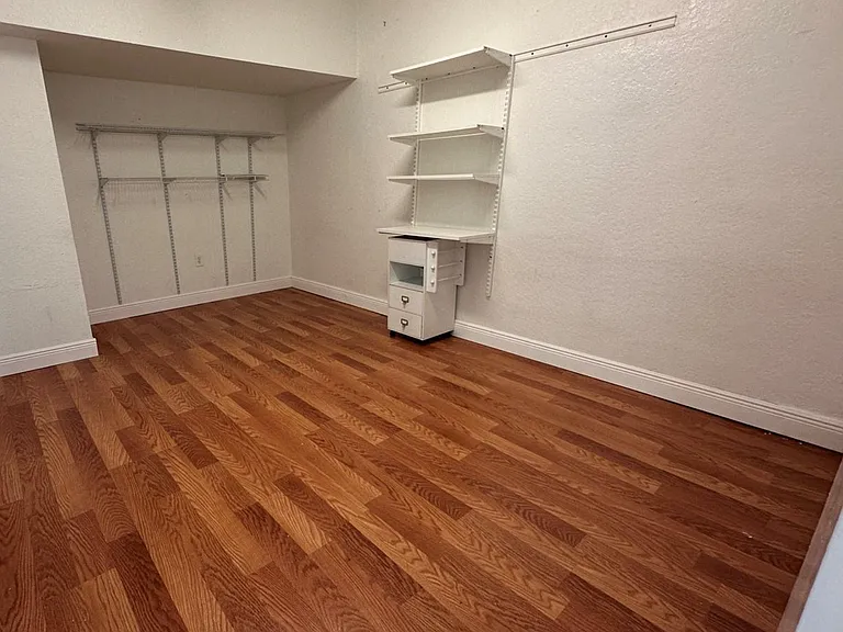 12695 SW 144th Ter — Photo 5