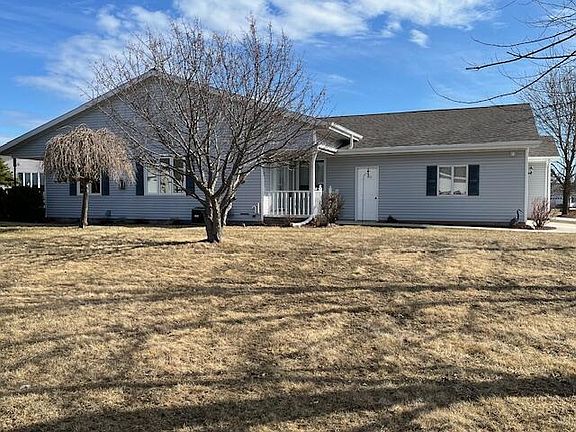 3rd image of 1711 Blue Heron DRIVE