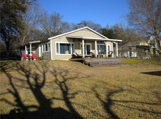 2343 E Lake Dr, Weatherford, TX 76087