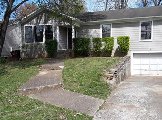 321 Old Harrods Creek Rd, Louisville, KY 40223