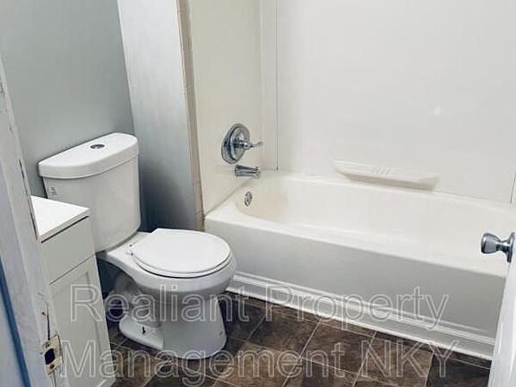 3rd image of 60 Bustetter Dr