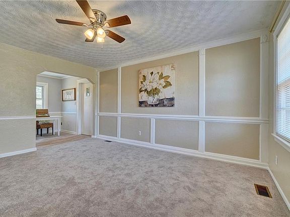 5th image of 3308 Pattie Ln
