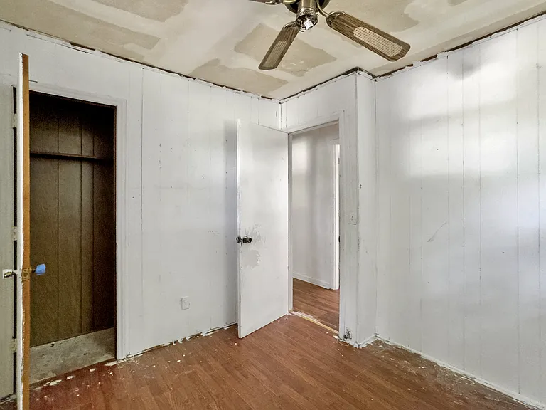 1137 Carter Rd — Photo 15