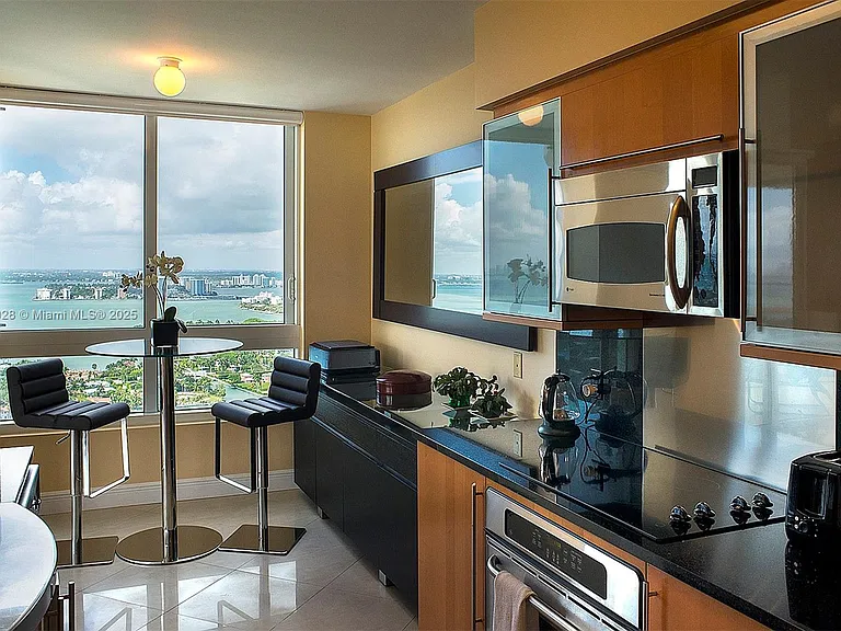 6365 Collins Ave #3907 — Photo 4