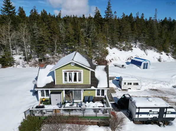 278/280 Etta Dr, Colchester, NS B0M 1B0