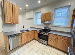 1637 W Huron St APT 1R, Chicago, IL 60622